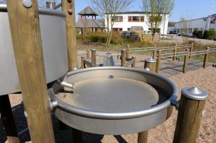 Plac zabaw Okrągły stół wodny 0,5 m PLAY-PARK