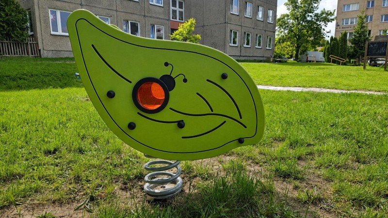 Plac zabaw Bujak Liść  PLAY-PARK