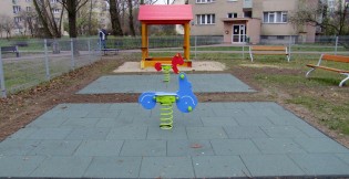 Plac zabaw Bujak na sprężynie SKUTER PLAY-PARK