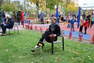 Plac zabaw Zestaw ławka z rowerkiem PLAY-PARK