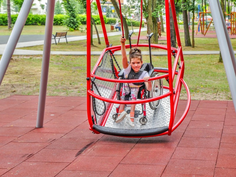 Plac zabaw Huśtawka integracyjna Saturn PLAY-PARK