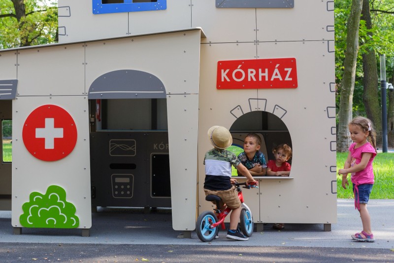 Plac zabaw Zestaw Szpital PLAY-PARK