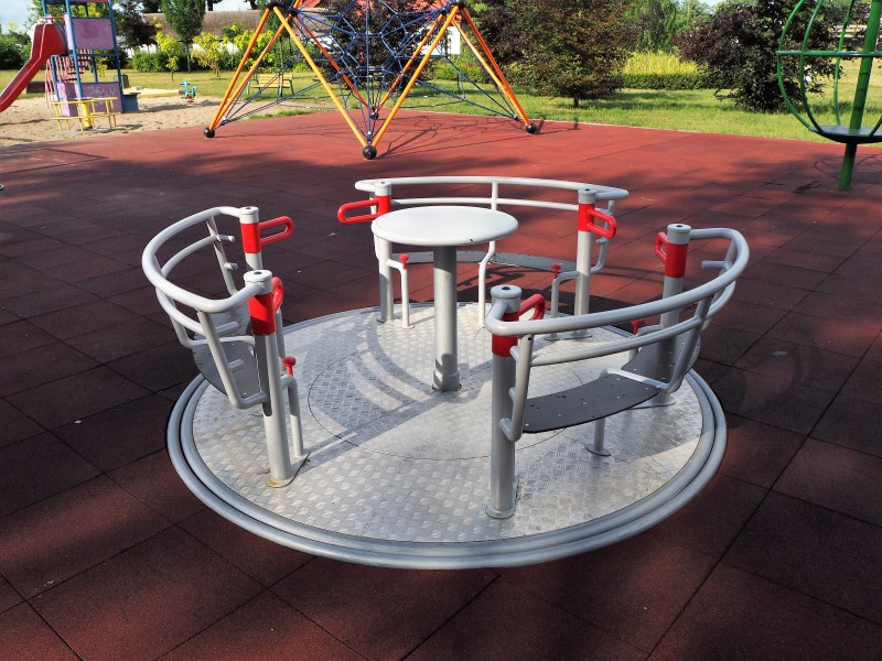 Plac zabaw Karuzela integracyjna Yugo 3 PLAY-PARK